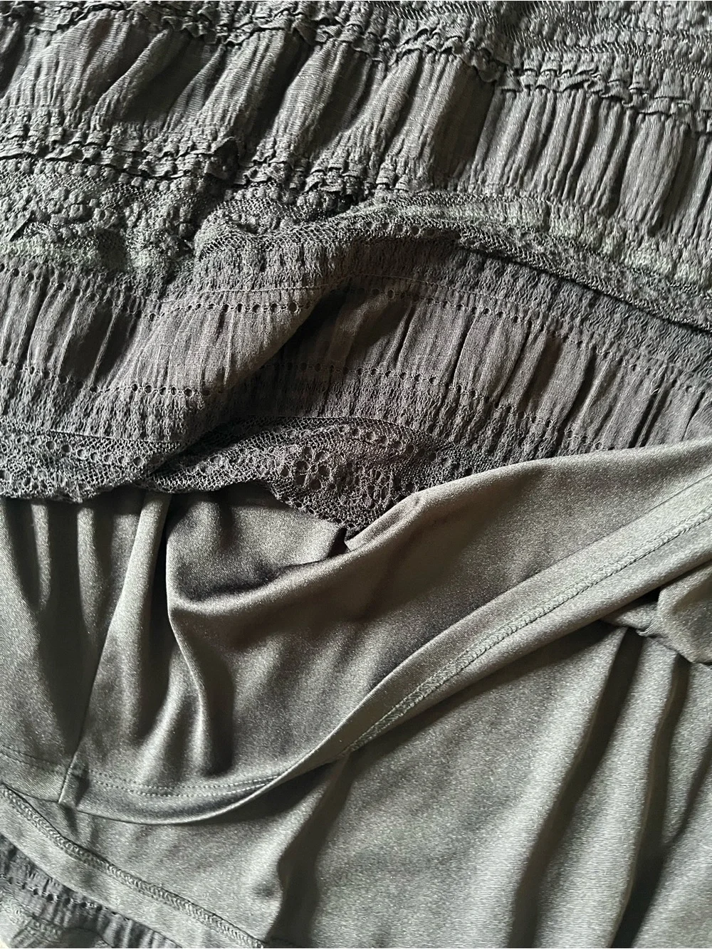 Torrid Size 6 Black Crotchet Skirt